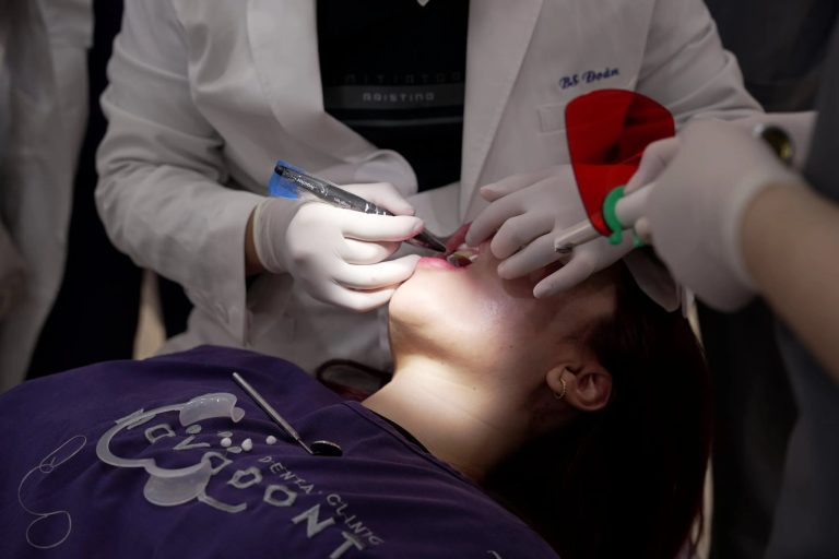Cosmetic Dentist